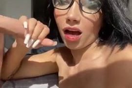 Annabgo  – Strongs Suck Dick Hot !!