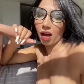 Annabgo  – Strongs Suck Dick Hot !!